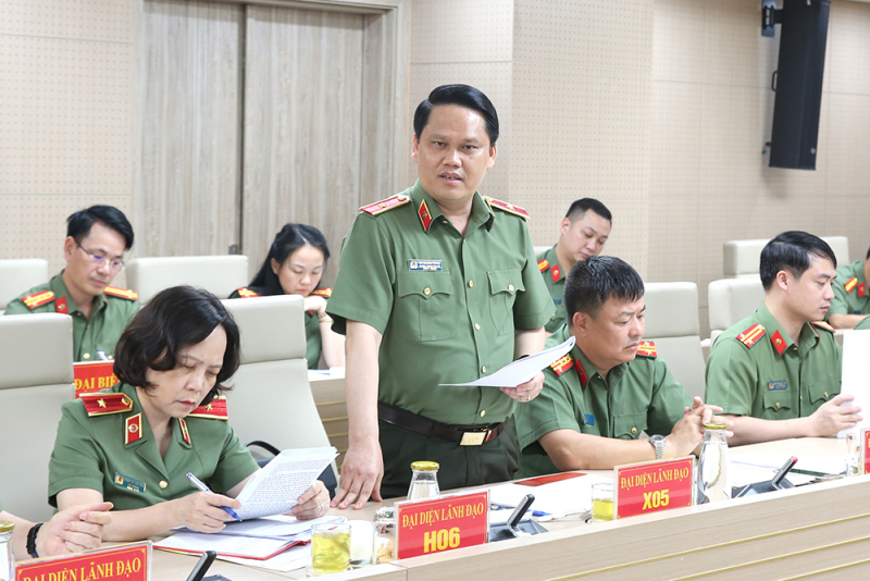 Tiếp tục nâng cao chất lượng công tác tham mưu trong CAND -1