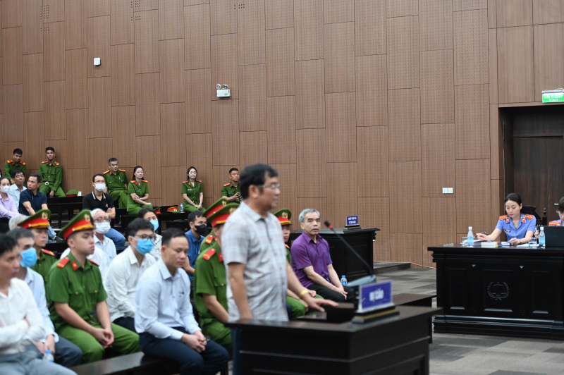 Cựu Bí thư Tỉnh ủy nhận quà 2 tỷ đồng của Nguyễn Văn Hậu có gia đình rất đáng trân trọng -0