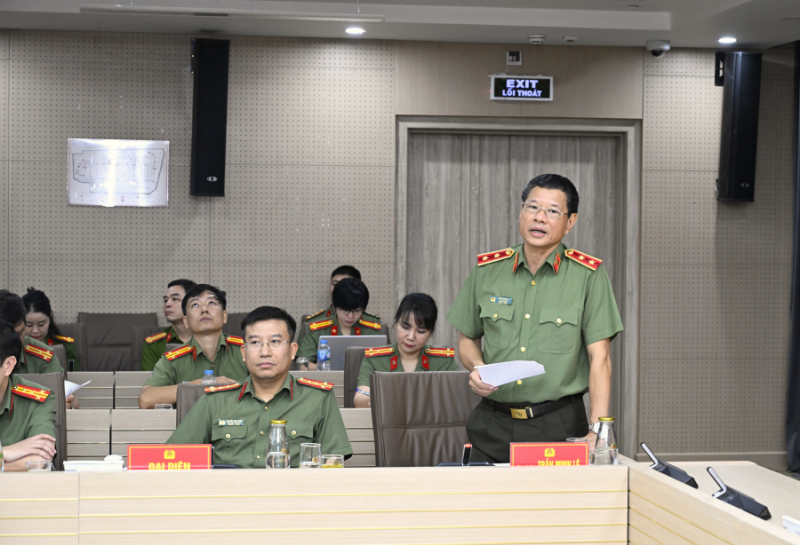 Hội nghị giao ban -0