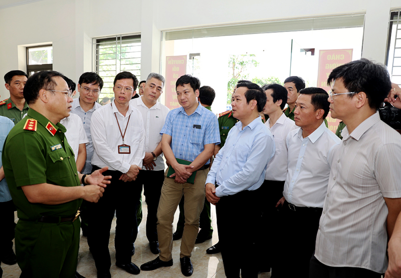 Thứ trưởng Bộ Công an kiểm tra, đánh giá hệ thống dịch vụ công 2 cấp tại tỉnh Ninh Bình sau khi hợp nhất -0