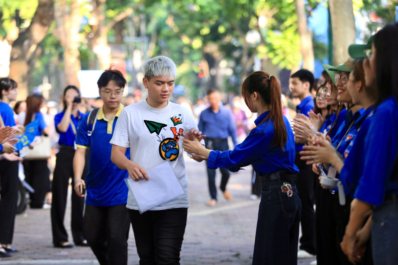 Đề thi tốt nghiệp THPT môn Toán phân hóa cao, rất khó có