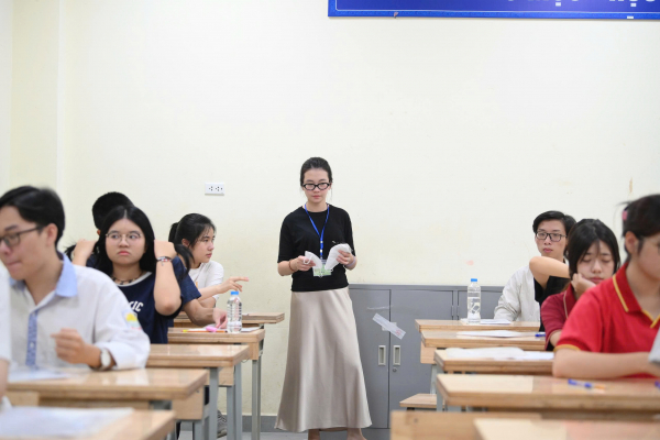 Sáng nay, thí sinh các tỉnh, thành bắt đầu “vượt ải” tốt nghiệp THPT -0