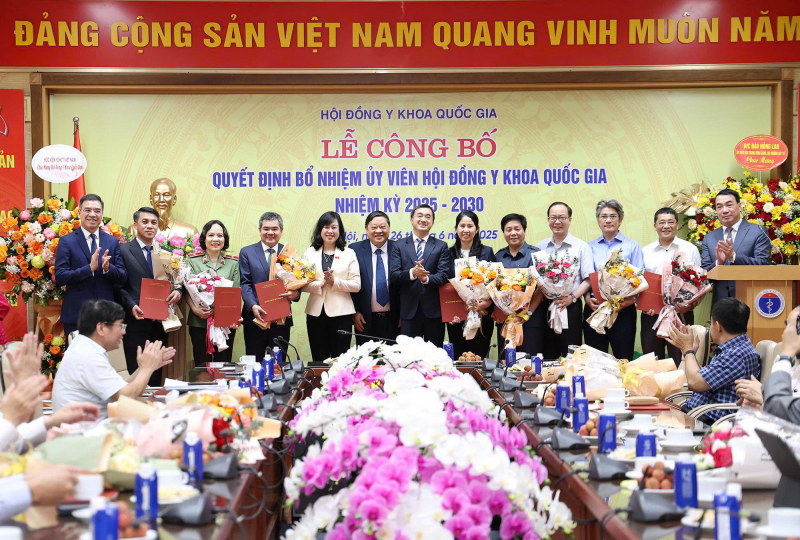 Thiếu tướng Phạm Thị Lan Anh được bổ nhiệm là Uỷ viên Hội đồng Y khoa Quốc gia -0