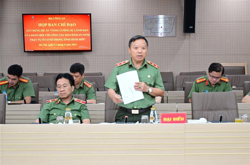 MPS to draft project on strengthening Party’s leadership over at-grassroots security and order protection -0