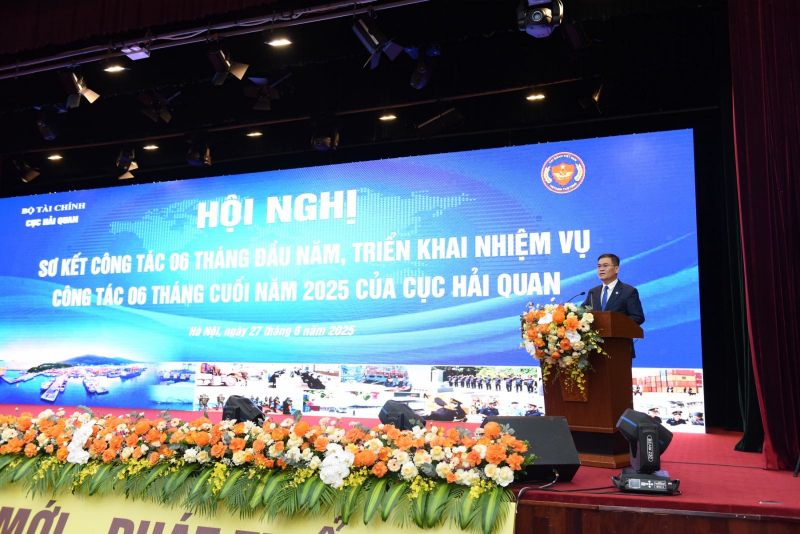 Trung bình mỗi ngày thu ngân sách từ xuất nhập khẩu đạt 1.850 tỷ đồng -0