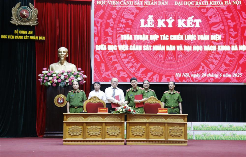 People’s Police Academy, Hanoi University of Science and Technology sign cooperation MoU -0