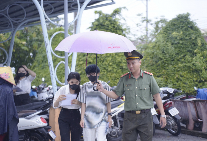 Hình ảnh đẹp tiếp sức mùa thi nơi cực Nam Tổ quốc -3