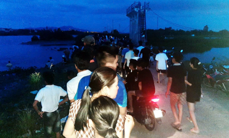 3 học sinh đuối nước thương tâm tại cống Đồng Cói -0