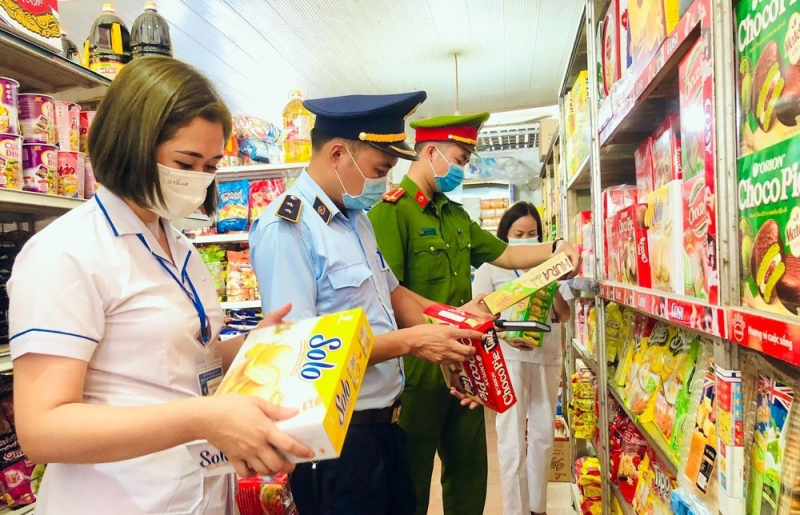Phát hiện nhiều trường hợp gian lận thương mại, hàng giả -0