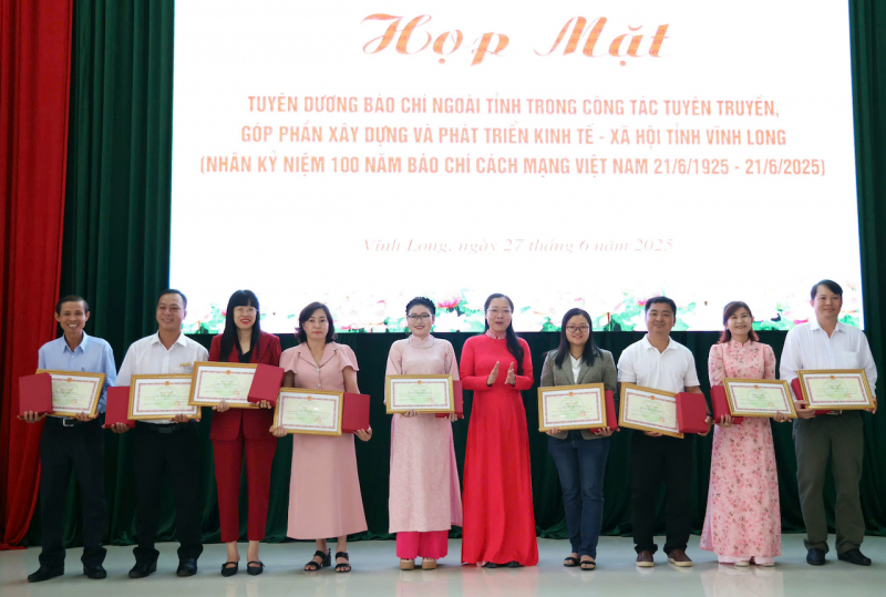 Báo chí đồng hành và lan tỏa những giá trị tích cực  -0