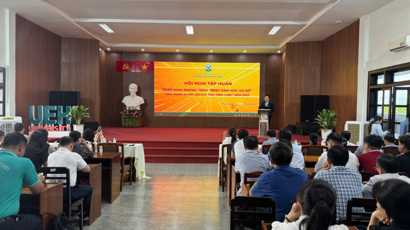 Vĩnh Long: Tập huấn Bình dân học vụ số ứng dụng AI cho 600 cán bộ, công chức và viên chức -0