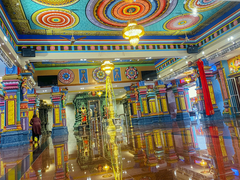 Ngắm Kuala Lumpur qua những đền đài -0