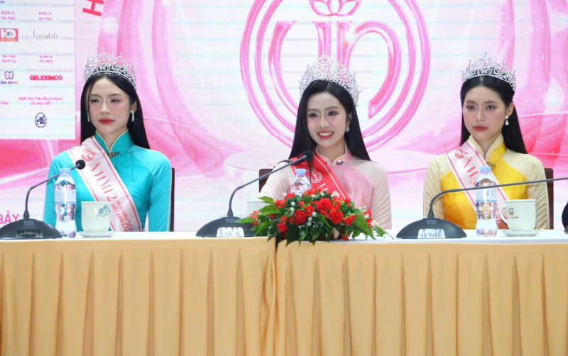 កញ្ញា Ha Truc Linh ថ្មីបានចែករំលែកពីផែនការអនាគតរបស់នាងក្រោយការឡើងគ្រងរាជ្យ -0