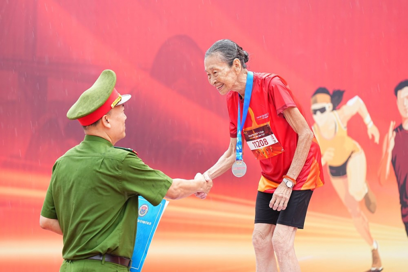 Hơn 5.000 vận động viên tham gia giải chạy “Chung một quyết tâm – Vì cộng đồng không ma túy” -0