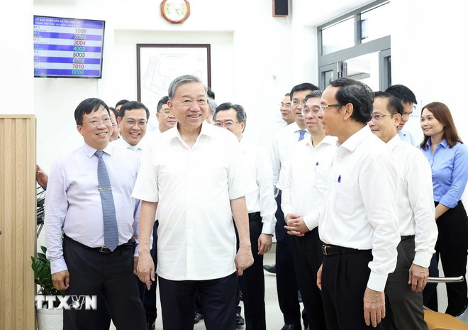 Tổng Bí thư: Chính quyền mới phải phục vụ nhân dân tốt hơn, không để gián đoạn -0