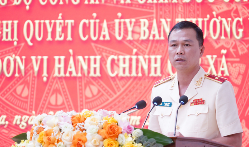 Công an các tỉnh công bố Quyết định về tổ chức, cán bộ theo mô hình tổ chức mới -0