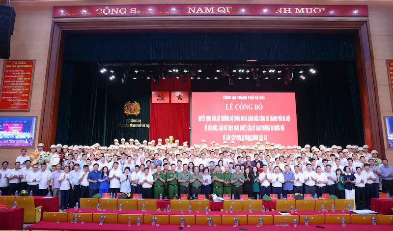 Công an TP Hà Nội ra mắt 126 Công an phường, xã theo mô hình tổ chức mới -2