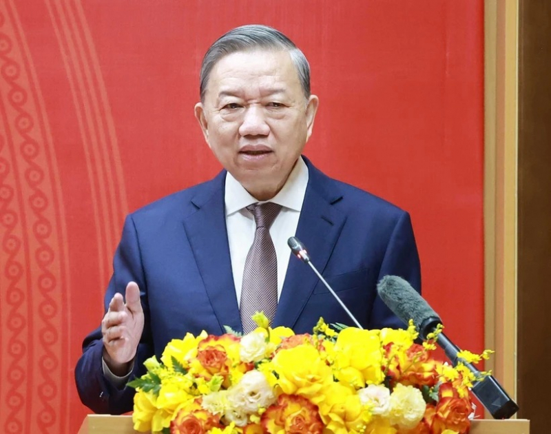 Party leader highlights power of solidarity -0