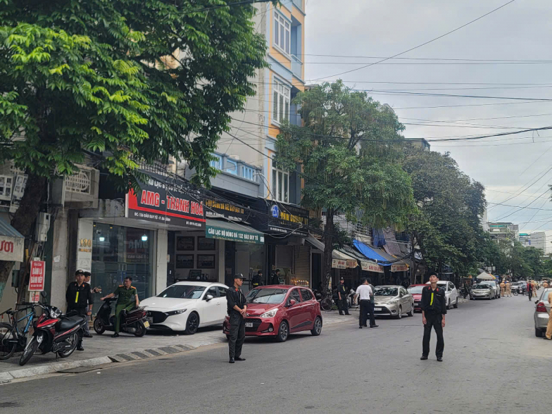 Công an khám xét nhà riêng của “Vi ngộ” ở Thanh Hoá -0