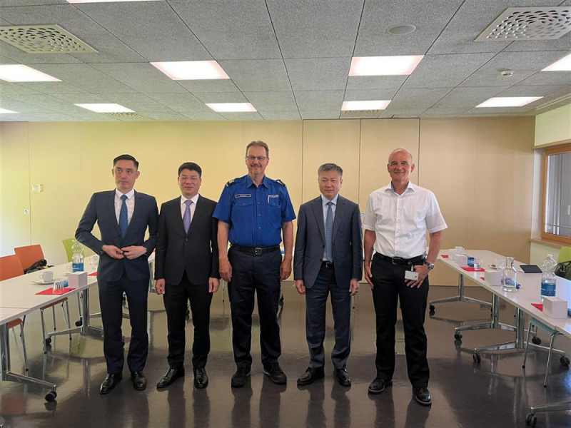 Deputy Minister Nguyen Ngoc Lam works with European partners to enhance traffic safety cooperation -0