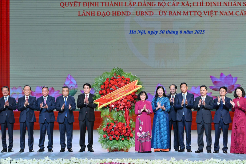 Sắp xếp đơn vị hành chính cấp xã mở ra không gian phát triển mới cho Thủ đô Hà Nội -0