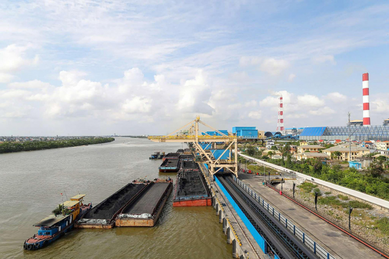 Nhà máy Nhiệt điện Thái Bình 2 vượt 115% kế hoạch, tiết kiệm hơn 200 tỷ đồng trong 6 tháng đầu năm -1