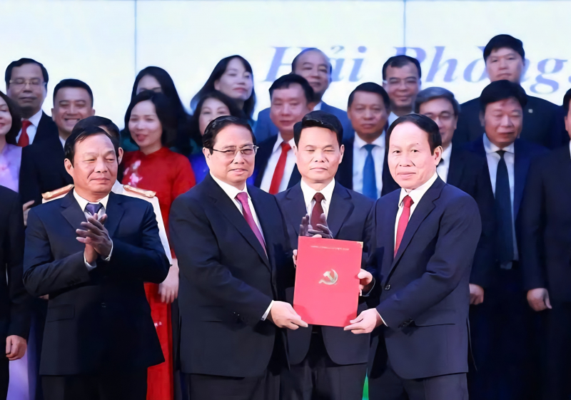 Thủ tướng Chính phủ Phạm Minh Chính dự Lễ công bố sáp nhập TP Hải Phòng và tỉnh Hải Dương -0