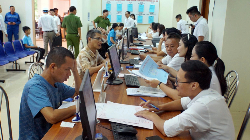 Hơn 100 xã, phường và đặc khu ở Hải Phòng trong ngày đầu vận hành -0