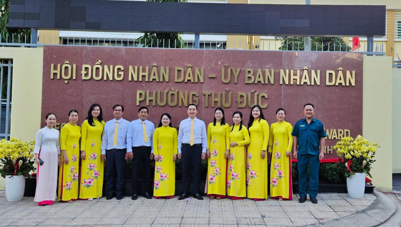 TP Hồ Chí Minh phấn khởi ngày đầu vận hành chính quyền địa phương hai cấp -0