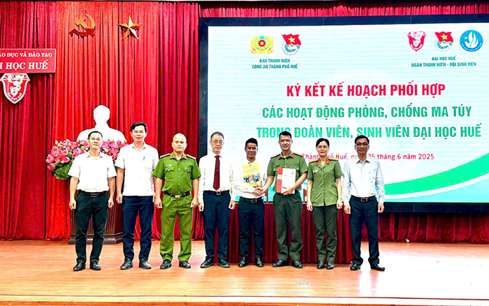Nhiều cách làm hay ngăn chặn ma túy xâm nhập học đường tại Huế -0