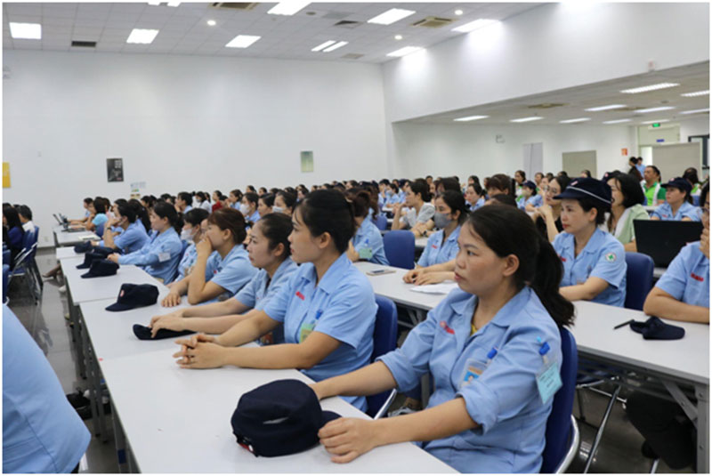 Hội thảo nâng cao nhận thức chăm sóc sức khỏe chủ động cho 200 công nhân nữ -0