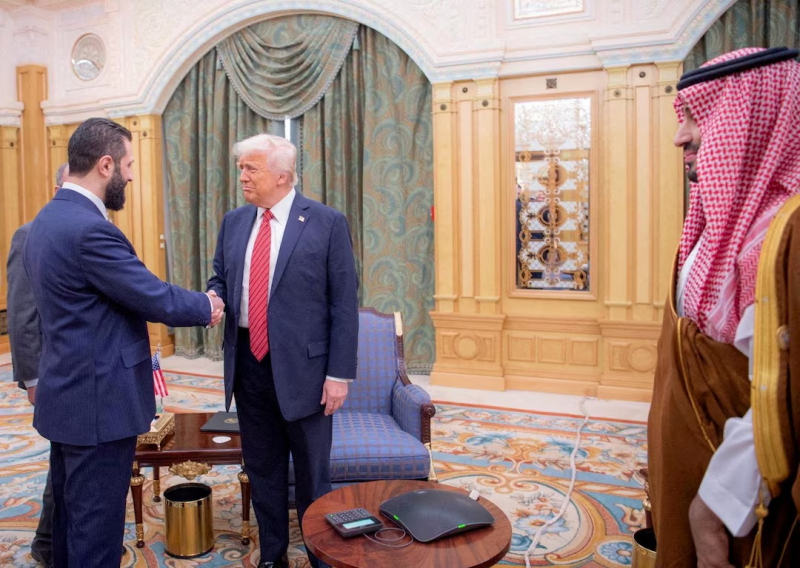 Mỹ chính thức xoá hàng loạt trừng phạt với Syria -0