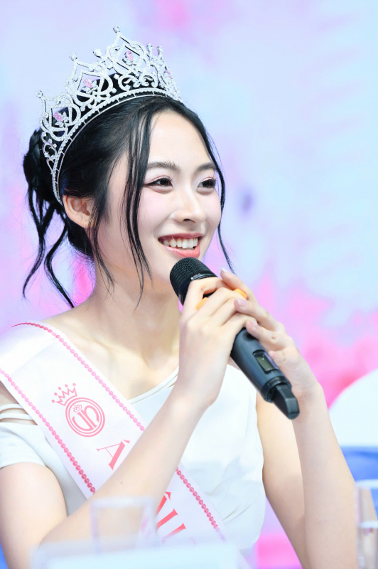 Top 3 Hoa hậu Việt Nam 2024 thể hiện khả năng ứng biến xuất sắc -0