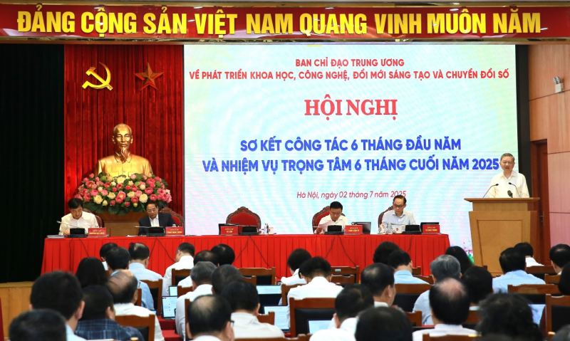 Ứng dụng hiệu quả khoa học công nghệ, chuyển đổi số vào chính quyền hai cấp -0