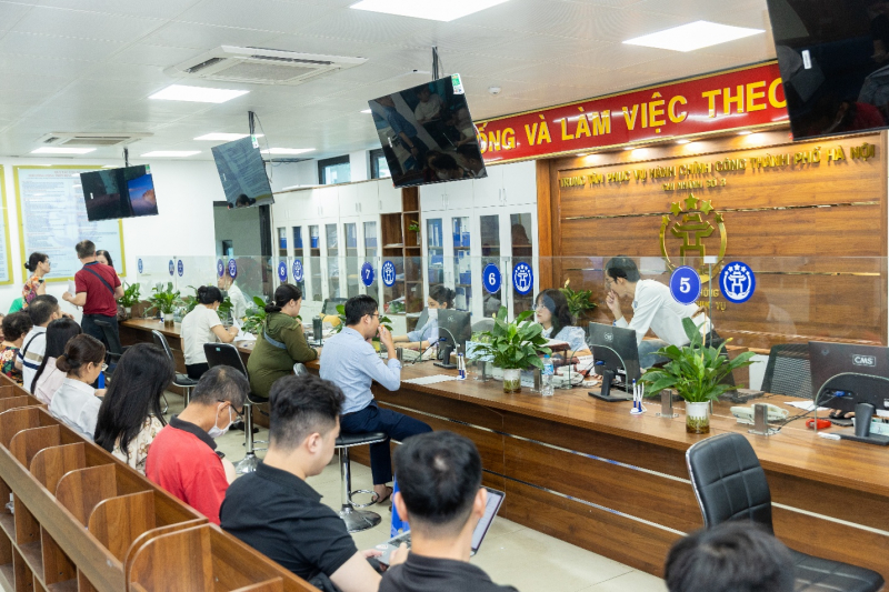 ប្រព័ន្ធព័ត៌មានអំពីដំណើរការរដ្ឋបាលរបស់ MobiFone នៅទីក្រុងហាណូយ ទទួលបានការពិនិត្យវិជ្ជមានជាច្រើន -0