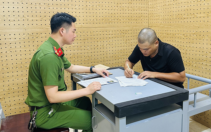 “Sa lưới” sau nhiều năm lẩn trốn -0