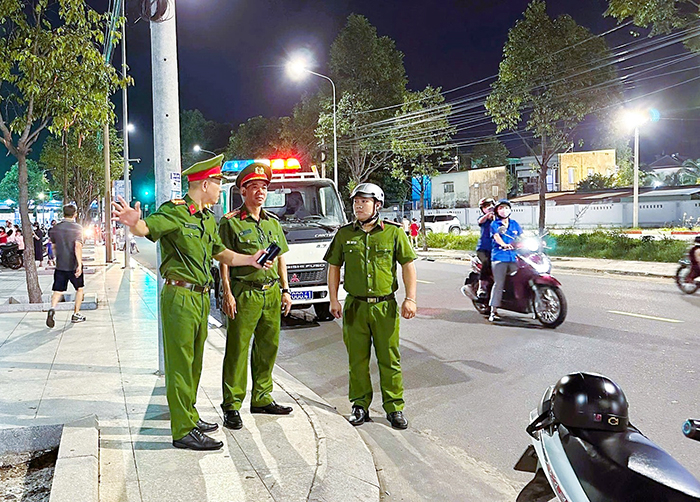 Đồng Nai : Công an cấp xã trong những ngày đầu thực hiện mô hình chính quyền địa phương 2 cấp -0