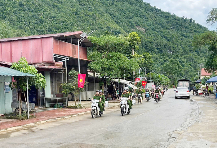 Công an tỉnh Tuyên Quang ra quân cao điểm tấn công trấn áp tội phạm, đảm bảo an ninh trật tự -0