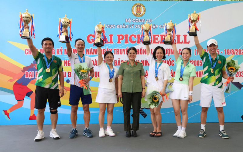 Cục Quản lý xuất nhập cảnh, Bộ Công an tổ chức Giải thi đấu pickleball năm 2025 -0