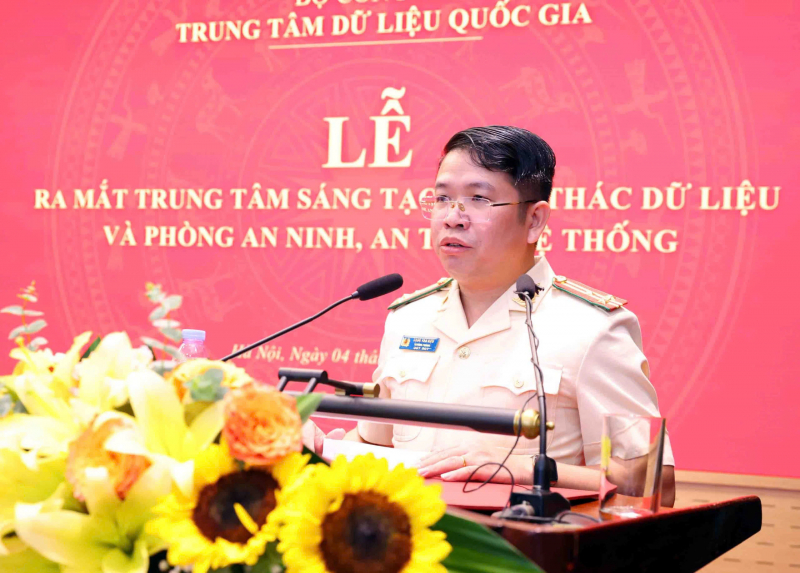 Ra mắt Trung tâm sáng tạo, khai thác dữ liệu và Phòng an ninh, an toàn hệ thống -0