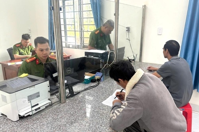 Công an Lâm Đồng: Bám sát cơ sở, lắng nghe nhân dân là nhiệm vụ xuyên suốt -0