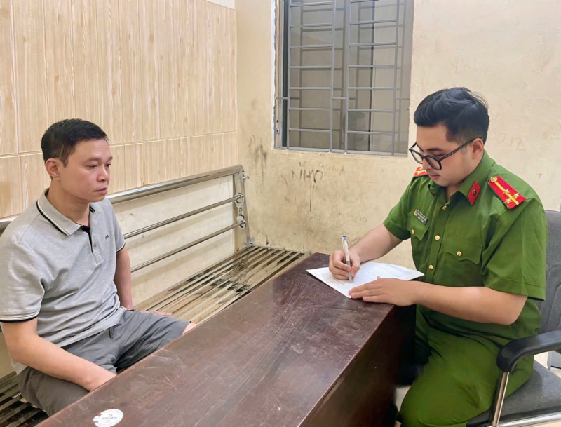 Trốn truy nã, trở thành chủ thầu xây dựng vẫn bị bắt -0