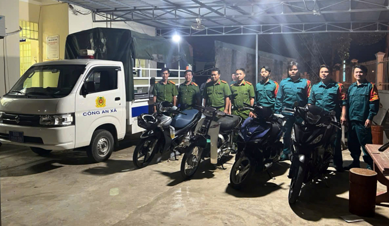 Công an phường biên giới ra quân xử lý thanh thiếu niên gây rối, đánh nhau -0
