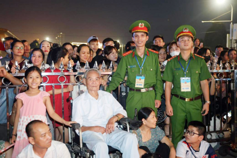 Bảo đảm an ninh, an toàn Chương trình nghệ thuật chào mừng thành lập tỉnh Bắc Ninh mới -0
