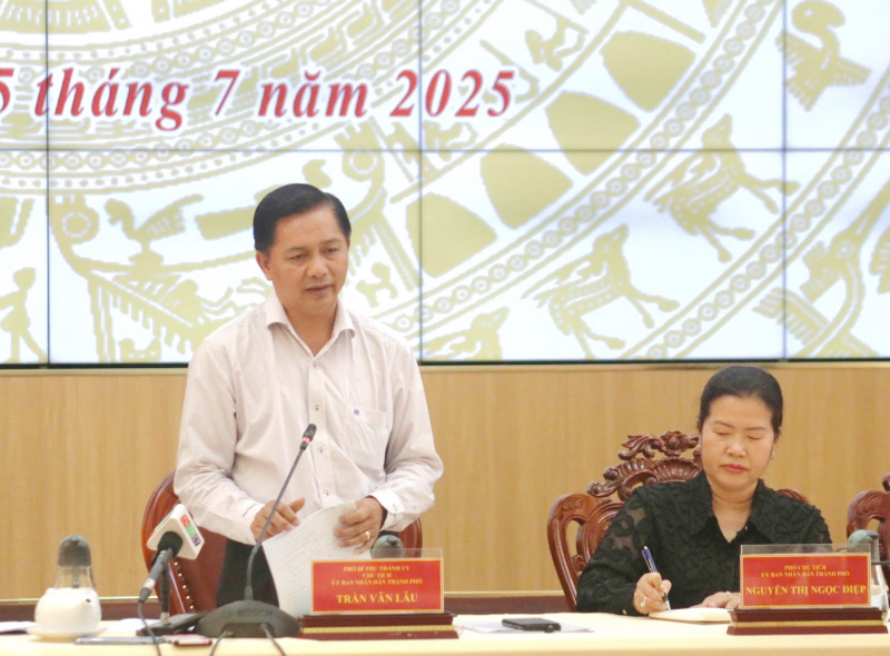 Lãnh đạo xã, phường phải chịu trách nhiệm nếu để mất đoàn kết nội bộ -0