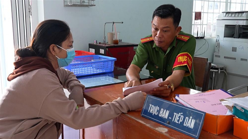 Chủ tịch UBND tỉnh Đồng Tháp yêu cầu tiếp nhận, giải quyết thủ tục hành chính vào ngày thứ Bảy -0