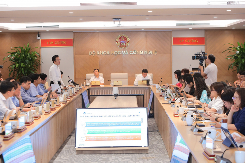 Xây dựng nền tảng, tạo hành lang pháp lý quan trọng cho phát triển khoa học, công nghệ, đổi mới sáng tạo -0