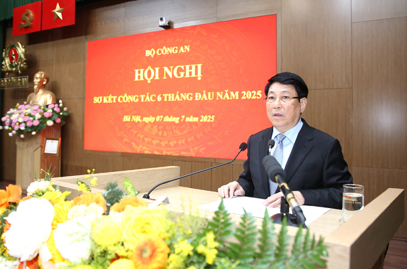 Chủ tịch nước Lương Cường phát biểu chỉ đạo tại hội nghị.