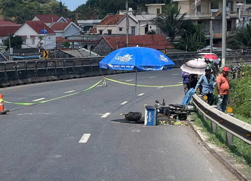 Truy tìm xe ô tô liên quan vụ tai nạn khiến một phụ nữ tử vong -0