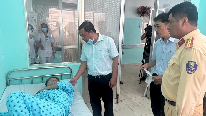 Khẩn trương khắc phục hậu quả TNGT trên cao tốc Vĩnh Hảo – Phan Thiết -0